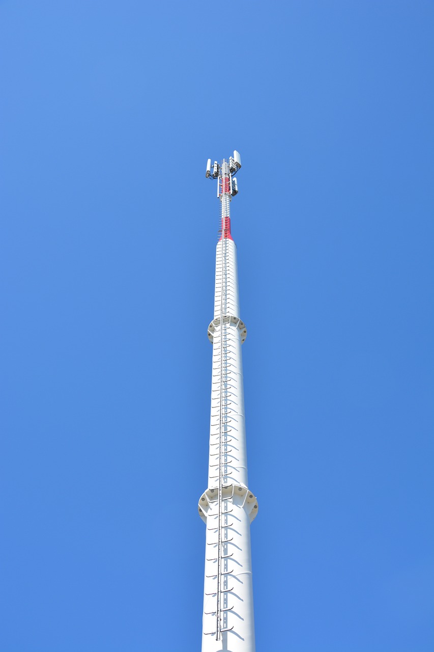 Cell tower